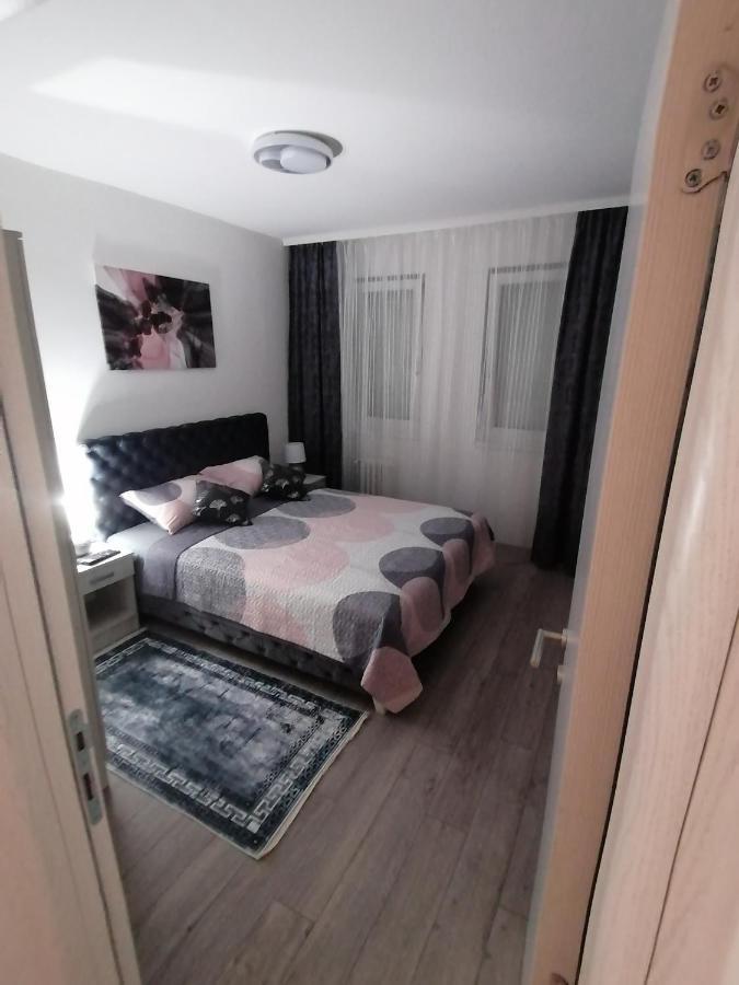Jm Apartman Čačak Екстериор снимка