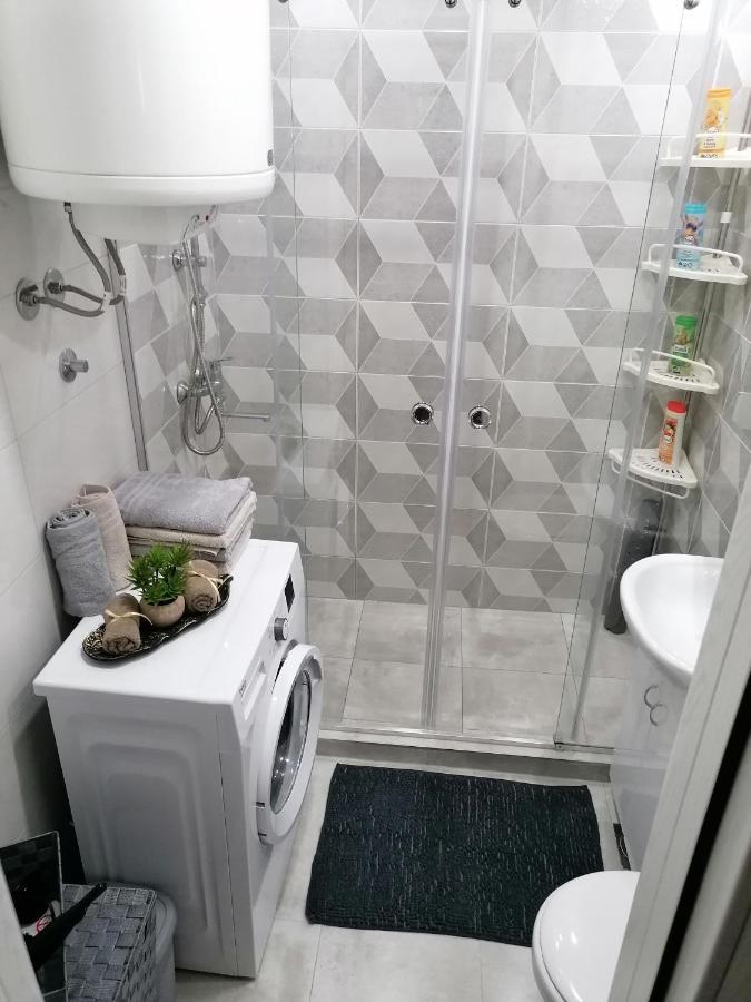 Jm Apartman Čačak Екстериор снимка